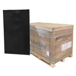 Hyundai DG 415Wp full black zonnepaneel op een pallet met 36 stuks verpakt voor palletkorting